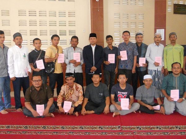 PENGAJIAN GURU DAN KARYAWAN SEKOLAH NAMIRA : BERQURBAN SESUAI SYARI’AH ISLAM